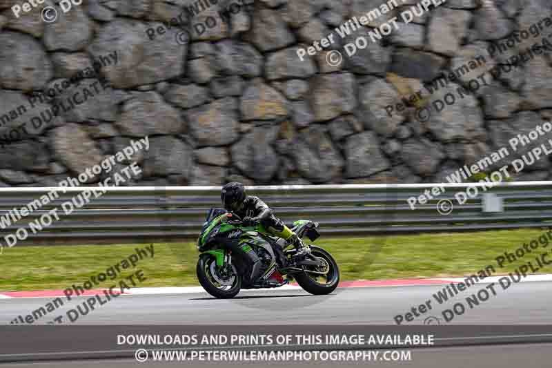 cadwell no limits trackday;cadwell park;cadwell park photographs;cadwell trackday photographs;enduro digital images;event digital images;eventdigitalimages;navarra;no limits trackdays;peter wileman photography;racing digital images;trackday digital images;trackday photos